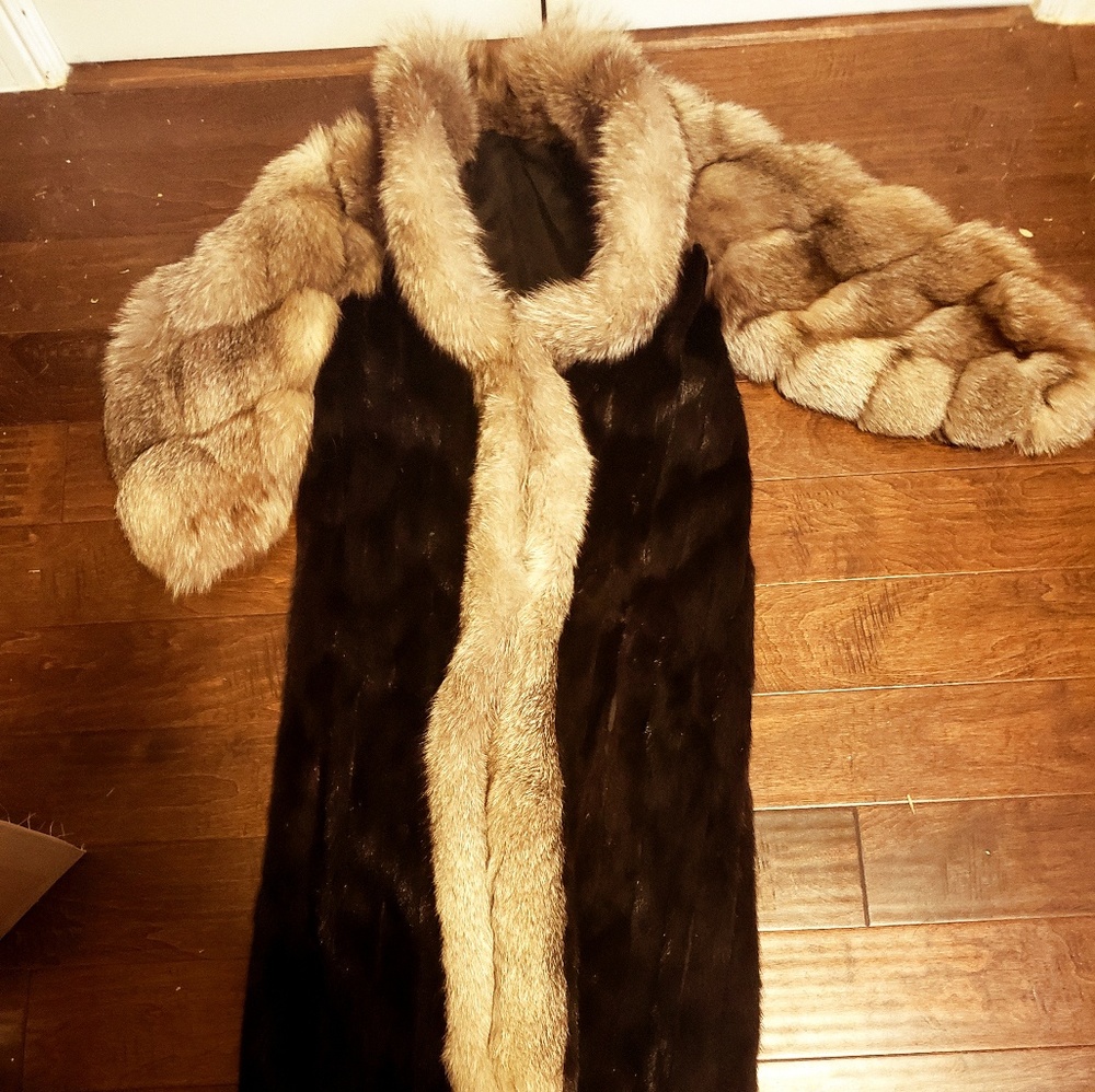 Real Fox fur and Mink Coat M